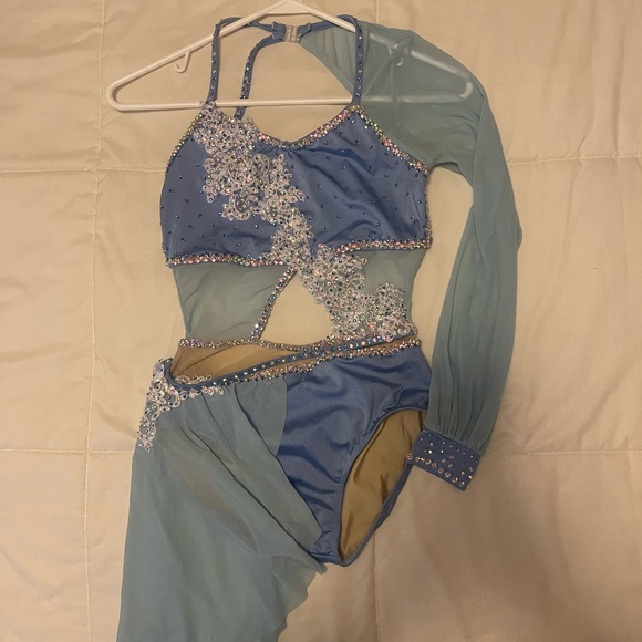 bryn Walker Women's Blue and Green Embellished Outfit - Picture 1 of 9